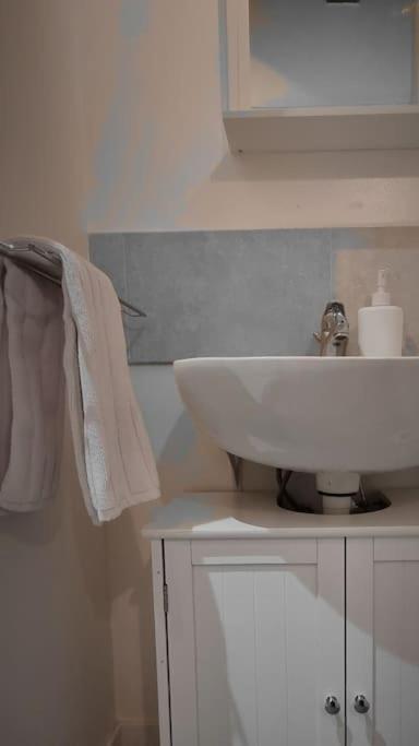 Grand Gite - Le Saint-Chrirtophe Châteauroux エクステリア 写真