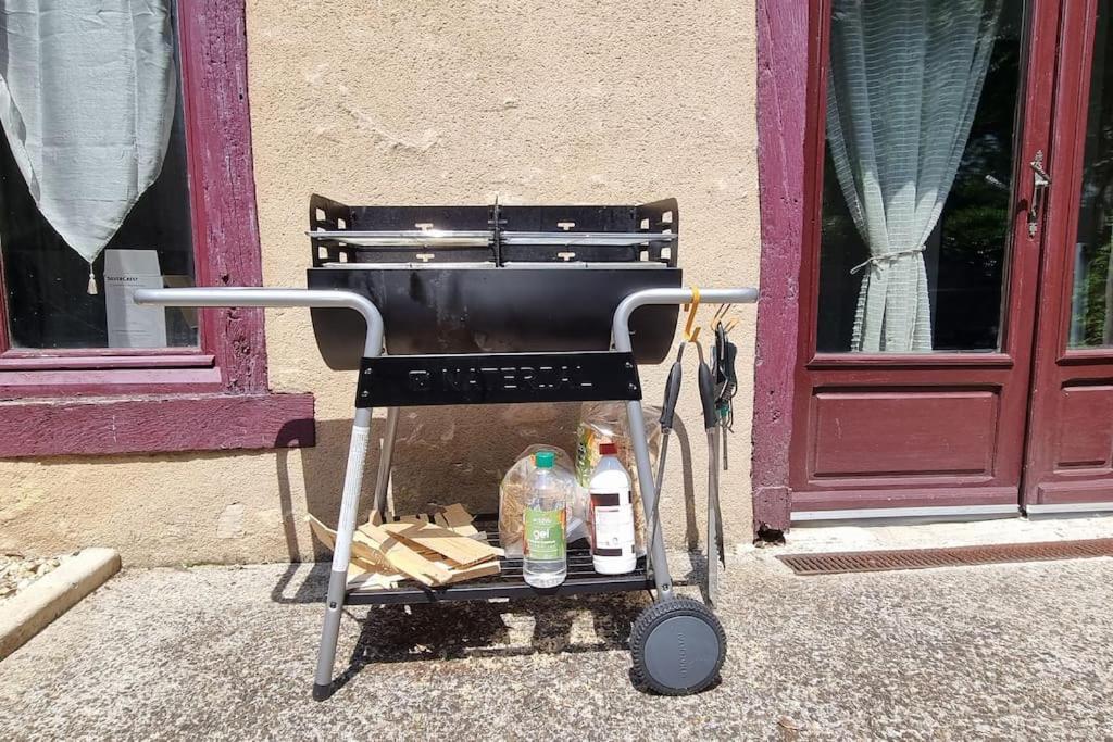 Grand Gite - Le Saint-Chrirtophe Châteauroux エクステリア 写真